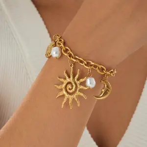 Fashionable Gold-Plated Vintage Irregular Round Starfish Moon Sun Pendant Stainless Steel Jewelry Bracelet for Women