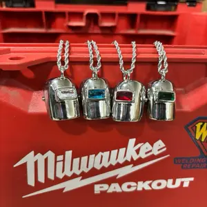 Pipeliner’s hood Necklace