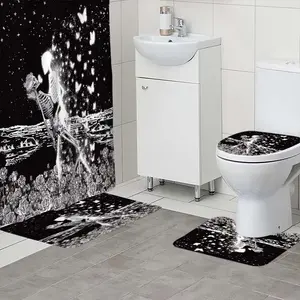 1/4 piece set of butterfly patterned skull figure shower curtain,The 4-piece set includes a single shower curtain, anti slip floor mat, toilet U-shaped mat, toilet lid mat, with shower curtain hook, and belongs to bathroom decoration products
