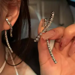 Women's Rhinestone Earrings - Perfect for Any Occasion