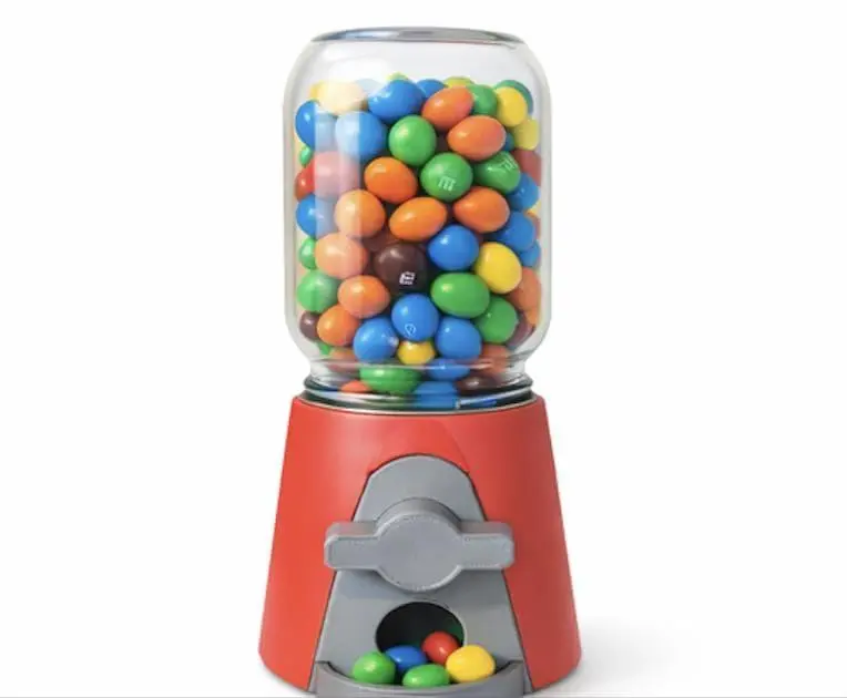3D Printed Manual Candy Dispenser