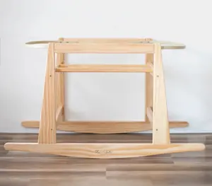 Classic Basket Stand in Natural