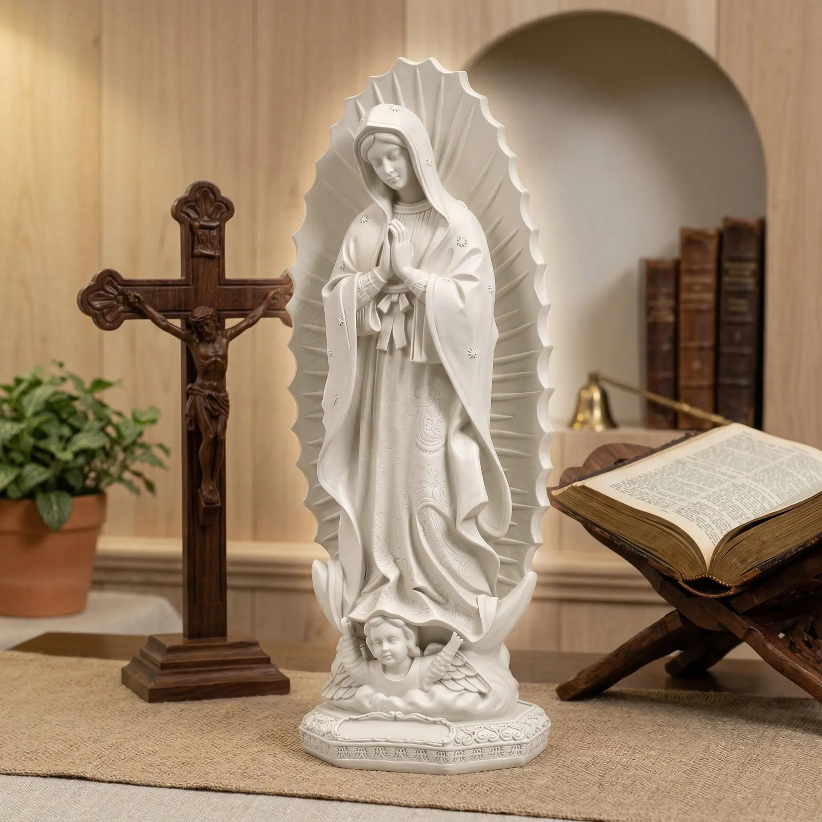 Handcrafted Virgin Mary Statue, 11.8" Resin Sculpture, Weather-Resistant Decor for Indoor & Outdoor, Beige