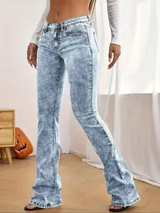 Women's Plain Flare Leg Medium Wash Denim Jeans, Casual Comfy Fitted Bootcut Jeans for Daily Wear, Ladies Bottoms for All Seasons