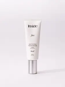 Inside Skincare Mattifying Moisturizer with Basil Essential Oil Niacinamide & Thyme Extract for Oily Skin Repair SPF 15 50G