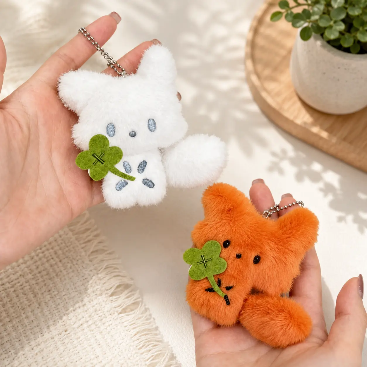 Couple Fox Keychain Set - White & Orange Fox Purse Charm, Lucky Clover Pendant, Car Key Keychain, Boyfriend Gift, GF Birthday Gift for Couples, Gifts For Boyfriend