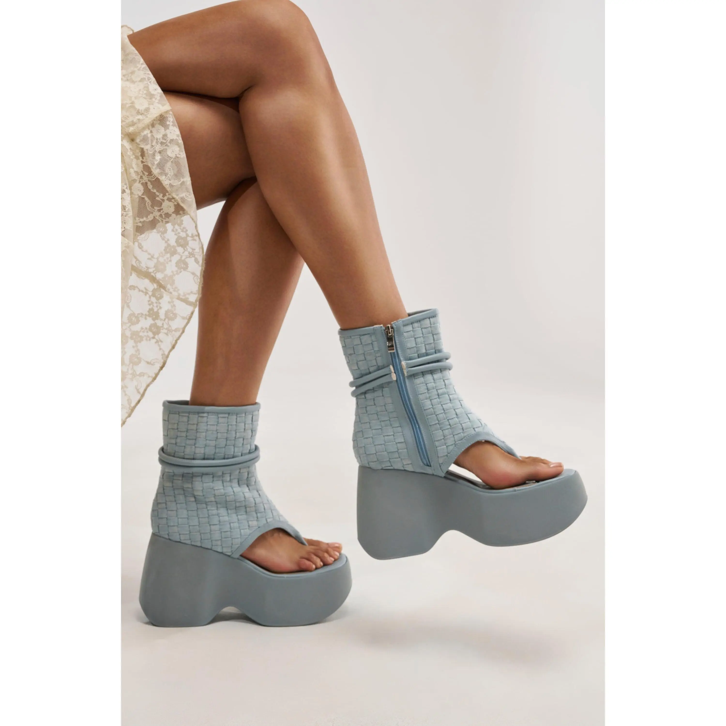 AZALEA WANG SCULLY DENIM FLATFORM SANDAL