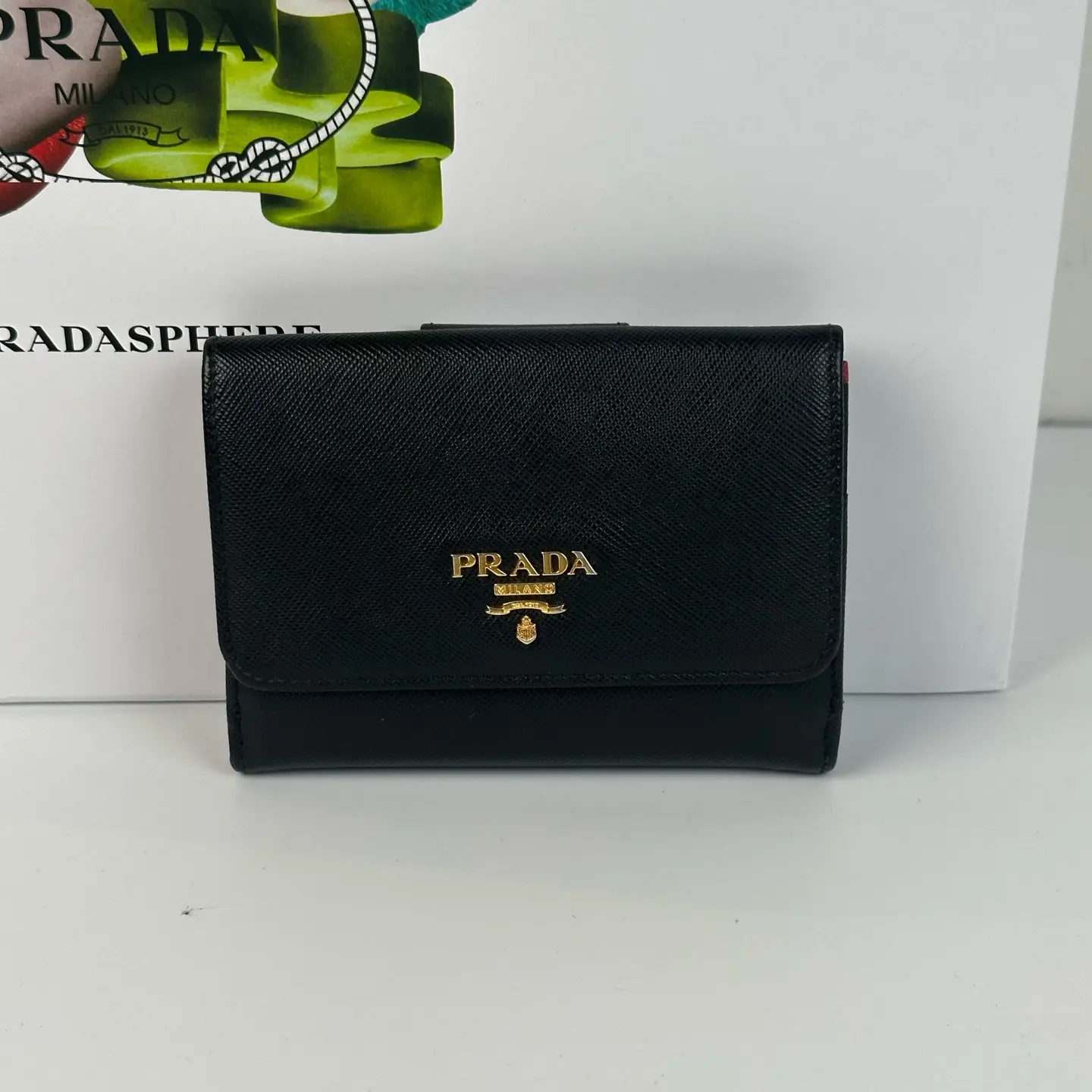Pre-owned PRADA Saffiano Leather Compact Wallet CC0103