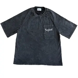 Raglan tshirt(uncentered embriodery)