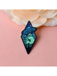 UFO Spaceship Enamel Brooch Alien Gift for Friends and Couples Mini Decoration Casual Fashion Accessory Enamel Lapel Pins