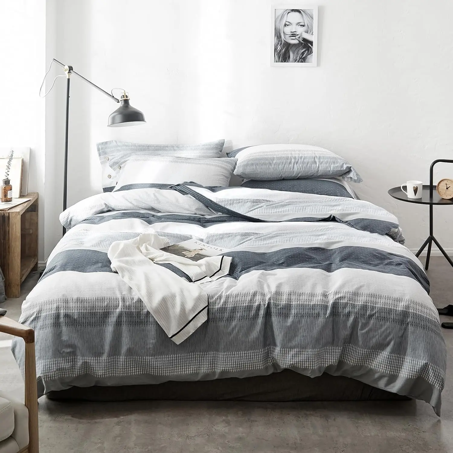 B4# Blue Grey Stripes