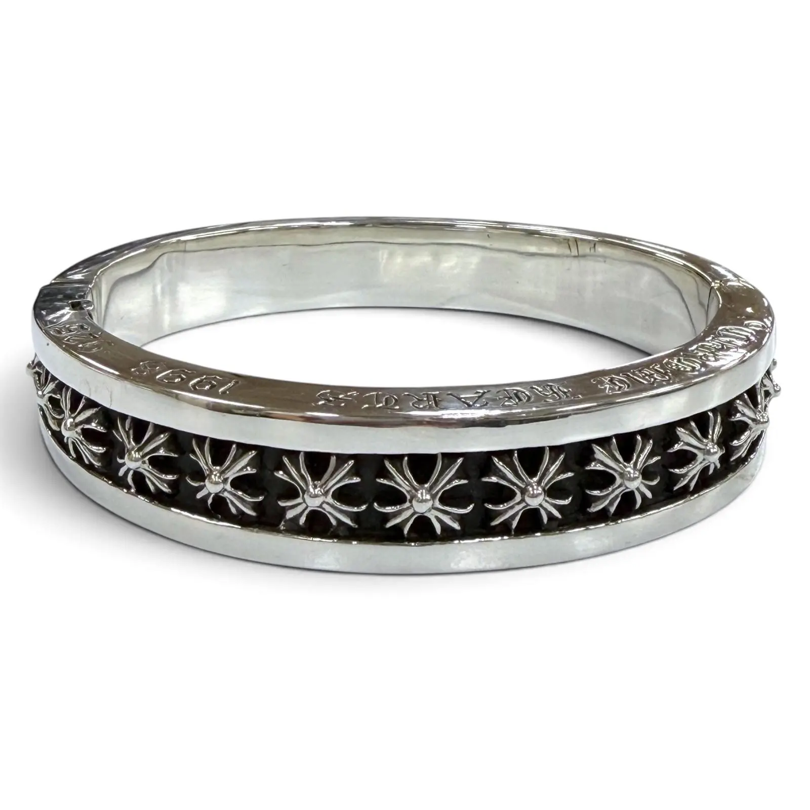 Pre-owned Chrome Hearts Sterling Silver 925 (Ag925) Small Leather Goods Narrow V Band CH Plus Silver Bracelet