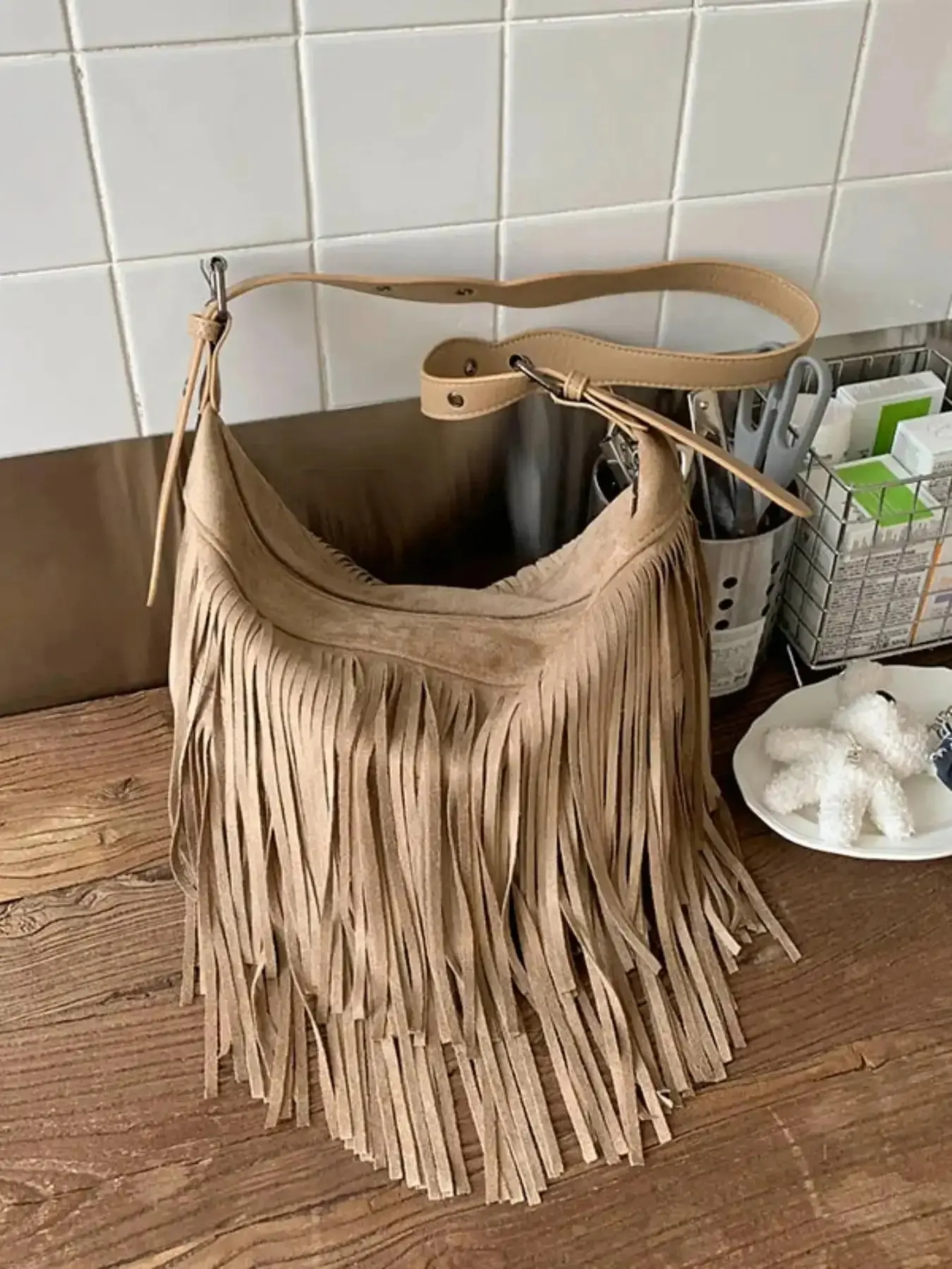 Unique Small-Batch Design Crossbody Bag, Fringe Hobo Bag, New Women's Vintage Versatile Shoulder Bag, Tassel Dumpling Shape Handbag, Hobo Crossbody Bags