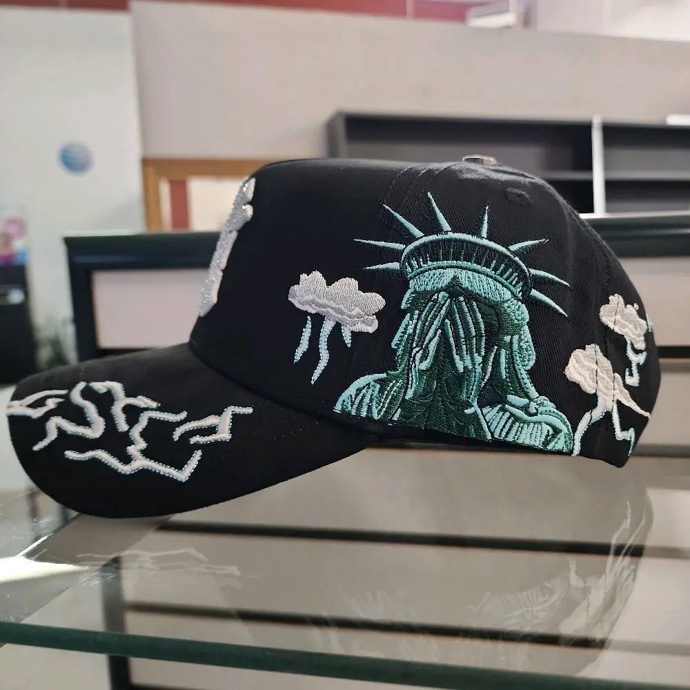 NY NO LIBERTY WITH CRYSTALS HAT WITH CRYSTALS   100% ORIGINAL AND GUARANTEED QUALITY J/A