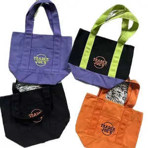 Halloween tide brand mini canvas bag, environmentally friendly shopping bag + bento bag + fashion accessories that can be carried on one shoulder