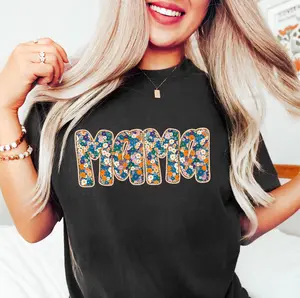 Floral Mama Shirt, Mama Sweatshirt, Retro Mom Tshirt, Mother's Day Gift, Flower Shirts for Women, Floral New Mom Gift, Gift For Mama,Mom Tee