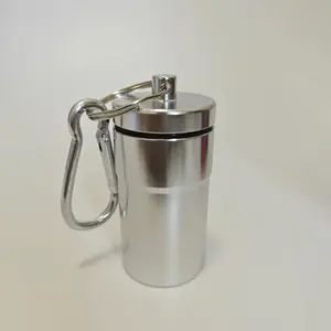Metallic Color Heat-Resistant Sealed Portable Ashtray, Aluminum Keychain Ashtray, Outdoor Windproof Design with Lid