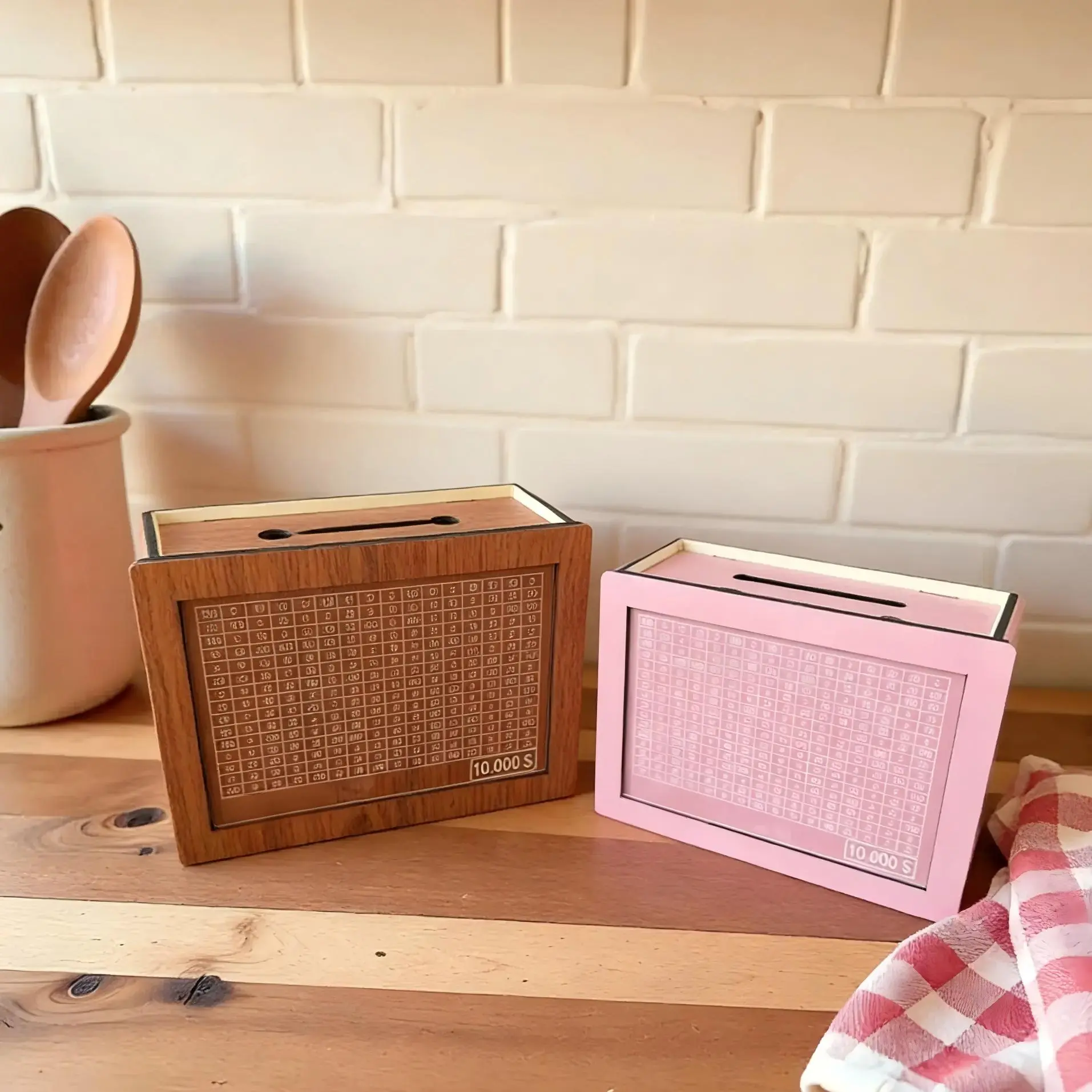 Modern wooden savings jar with target markings and a counter, durable and portable, suitable for dormitory and home use, for saving cash and coins.