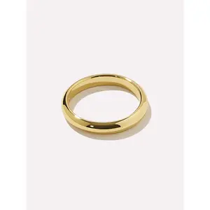 Gold Band Ring - Everly