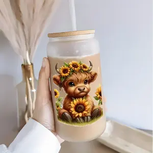 Sunflower Highland Cow Pattern Decorative Glass Tumbler, 16oz Glass Drinking Cup with Lid & Straw, Reusable Glass Cup, Glass Water Cup, Drinkware for Home Office, Bottles