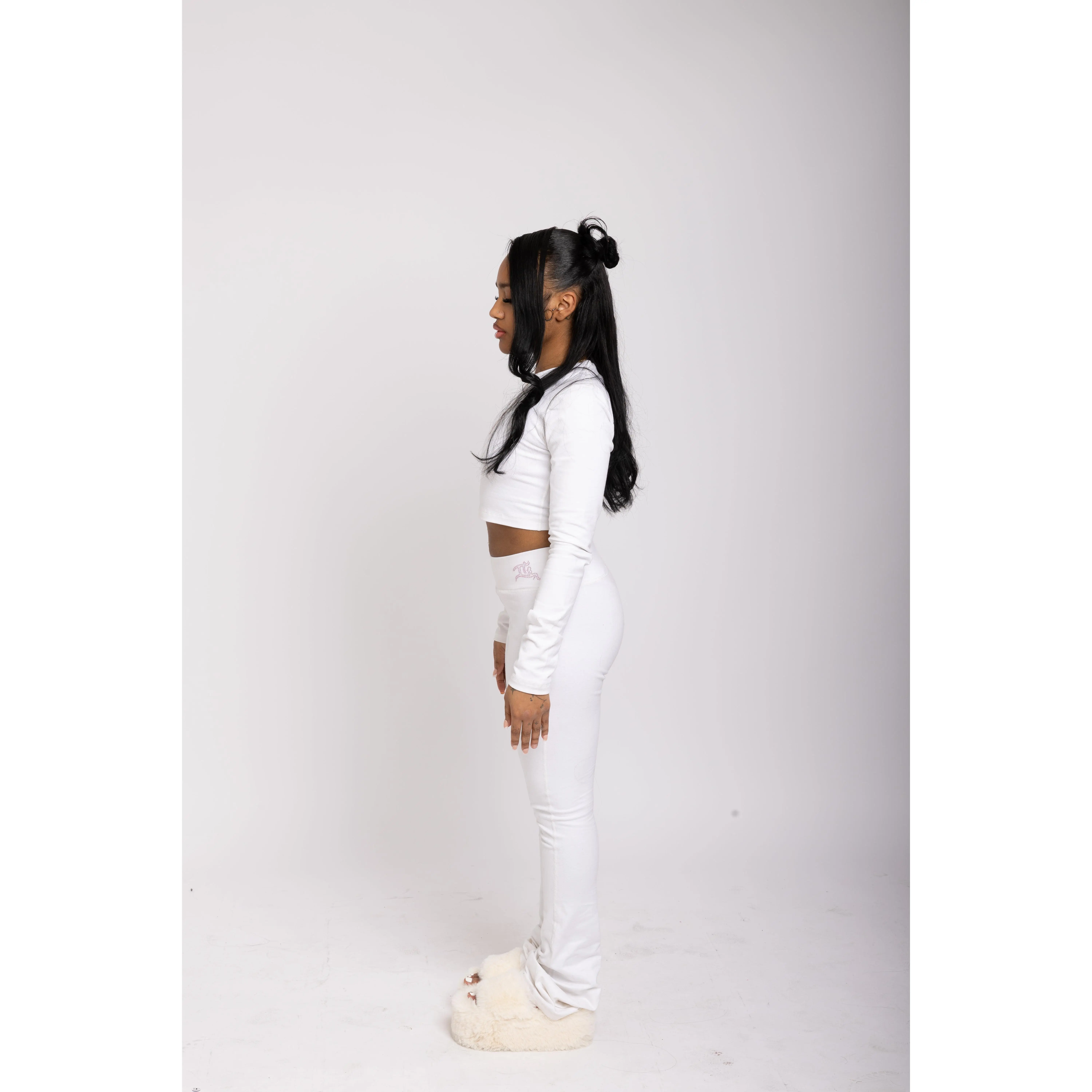 ESSENTIAL RHINESTONE PANT