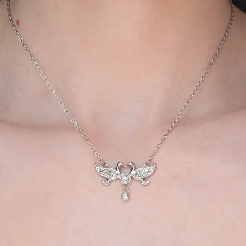 Dove Necklace | Non-tarnishing Stainless Steel Jewelry