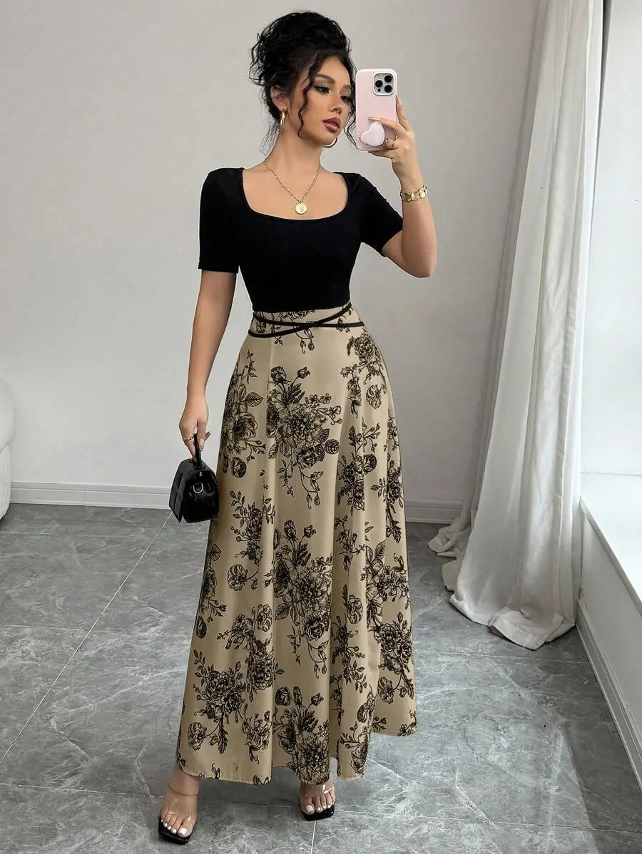 Women Fitted Waist Tie Knitted Short Sleeve Square Neck Patchwork Midi Qipao Dress With Chinese Style Print