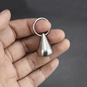 Stainless Steel Mini Lightweight Keychain Pill Bottle, 1 Count Portable Medicine Storage Box, Creative Mini Pill Case, Pill Holder for Home Outdoor Camping Emergency