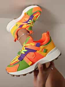 Women's Fashionable Patchwork Lace Up Low Top Sneakers, Casual Breathable Comfortable Sports Running Shoes, All-match Round Toe Chunky Sneakers for Daily Wear, Athletic Running Shoes