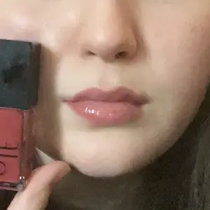 Product Review of Glow Reviver Lip Oil from a**3