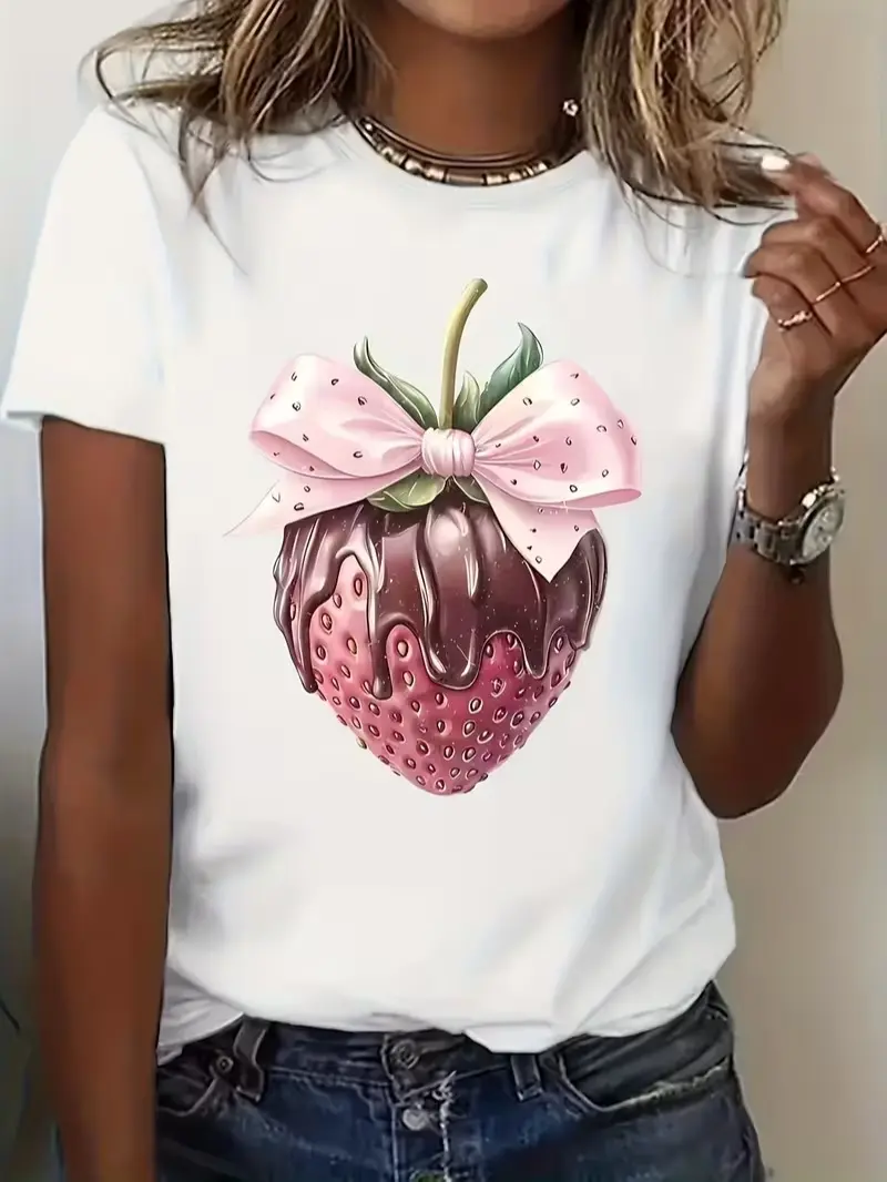 Women'S Strawberry Fruit Pattern Printed T-Shirt - Comfortable Round Neck, All-Season Casual Top, Fashionable Elegant Apparel, Modern Trendy Short Sleeve, Breathable Fabric, Casual Wear