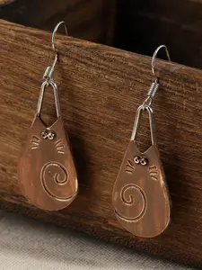 Retro Two-Tone Cute Cat Hook Dangling Earrings for Women, Vintage Electroplated Design, Stylish Accessories for Cat Lovers