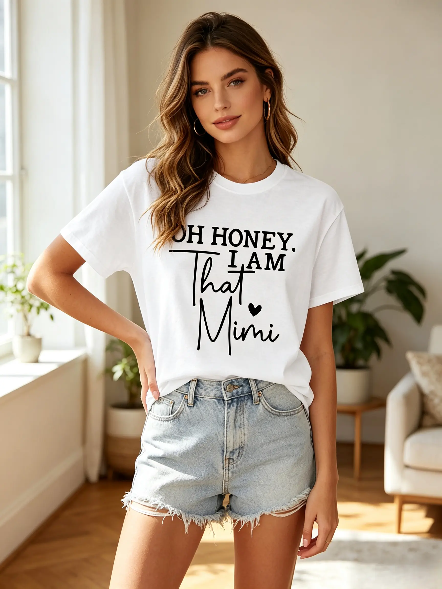 “Oh Honey I Am That Mimi” women’s graphic T-shirt; relaxed casual cotton tee for women; matching squad outfit gift for new Mimi grandma friends; crew neck tee with cute “Grandma Mimi” slogan (S–5XL); soft heart graphic casual cotton top for babysitting, f