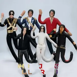 28cm New Style Mich-ael Jackson Cosplay Prop Doll Plush, Horror Movie Moonwalk Plush Doll Killer Thriller Bricks King Of Pop MJ Doll