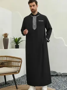 Arabic Islamic Muslim Traditional Clothing, Ramadan Festival Sacrifice Day Traditional Holiday Wear, Men's Classic Hooded Robe Embroidered Robe