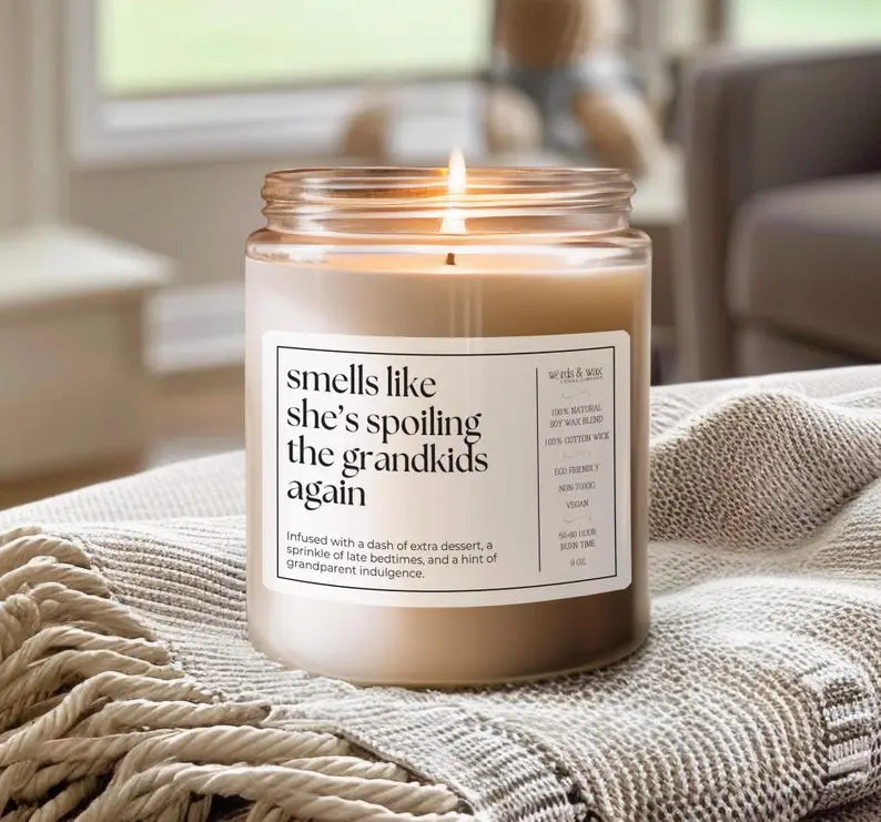 Grandmom Gift, Personalized Gift for Grandma, Grandmother Birthday Gift, Smells Like She's Spoiling the Grandkids, Grandparent Candle