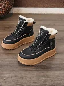 Women's autumn and winter fashion plush casual shoes; thick-soled high-water platform outdoor lace-up thickened sports shoes; lightweight comfortable soft-ed anti-skid wear-resistant commuting warm shoes.