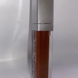 Elixir "Melanin" Lip Glo