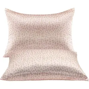 2 Pieces Leopard Pillowcase Leopard Print Pillowcase Soft Pillow Case with Envelope Closure for Christmas Hair and Skin Standard 20 x 26 Inches