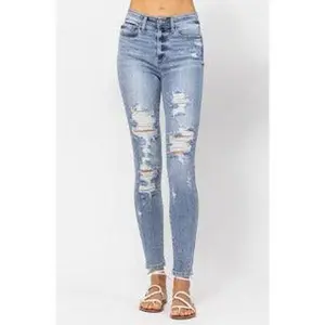Judy Blue Bleach Splash Destroyed Skinny Jeans