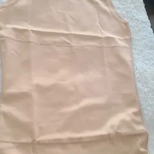 Nebility Men’s Silky Soft Compression Shapewear Tank, Slimming Body Shaper Vest with Waist & Chest Support, Stretchy, Odor-Resistant, Breathable Muscle Tank for Daily Comfort, Menswear, Tanktop