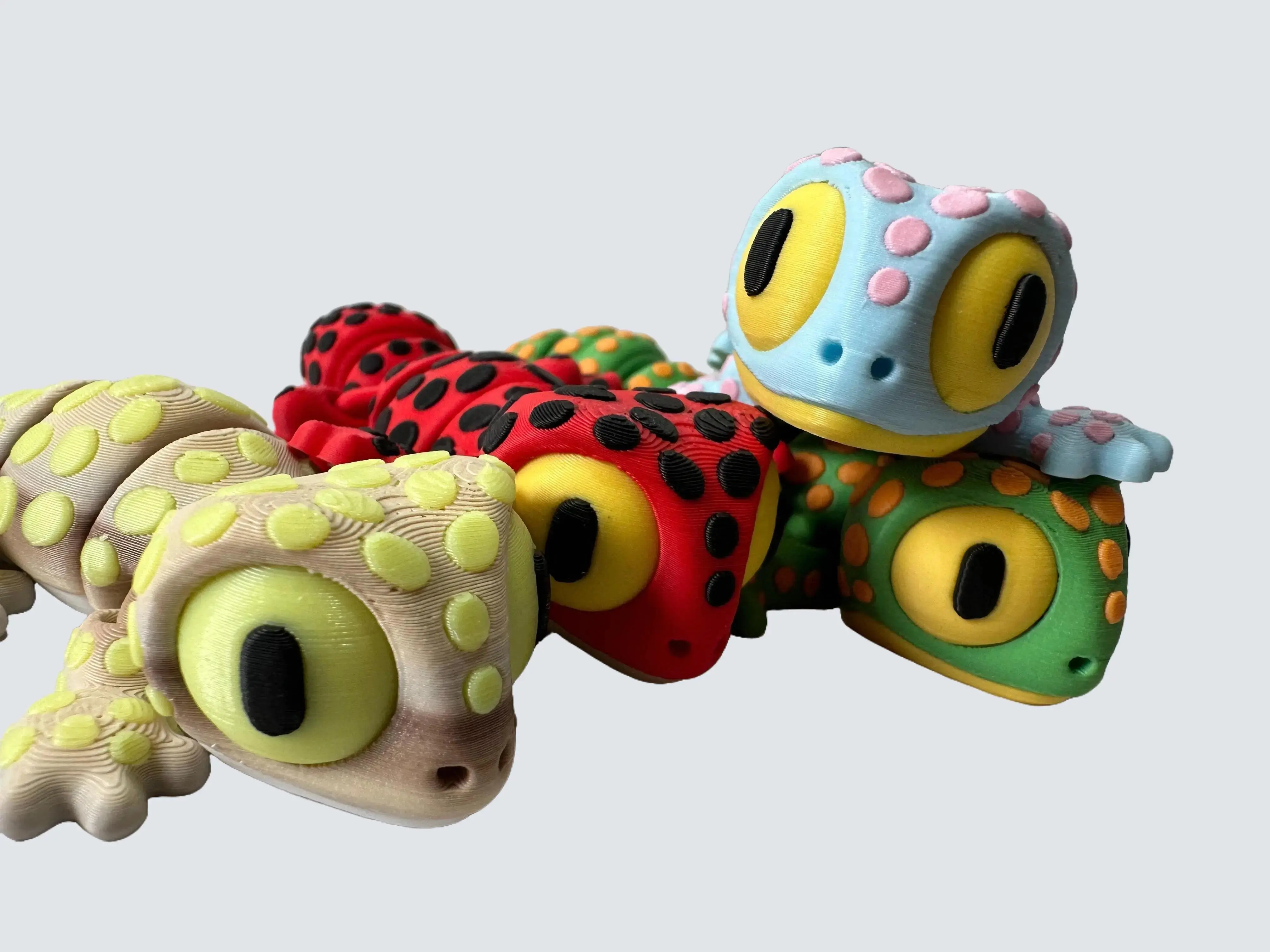 3D Articulating Leopard Gecko Decorative Figurine with Magnets