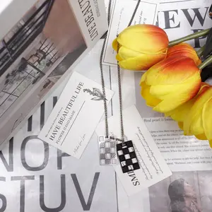 Pre-owned Louis Vuitton Gold Tone Black&Silver Necklace T10245390