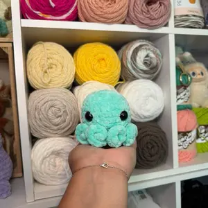Handmade crochet octos plushie - multiple colors