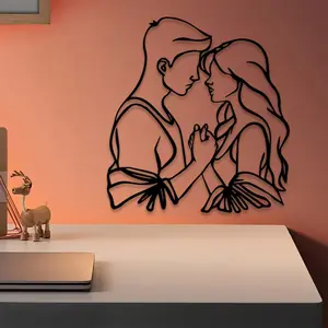 1pc Romantic Couple Metal Wall Art, Romantic Couple Statue Mural, Perfect for Bedroom Wall, Valentine's Day Decor, Ideal Gift for Couples, Powder-Coated Metal, Modern Home Decoration