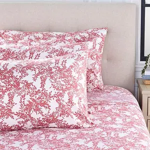 South Street Loft 6-piece Signature Soft Sheet Set South Street Loft 6-piece Signature Soft Sheet Set