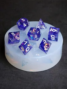 1 Set 7grids Silicone Mold For Resin Polyhedral Dice With Raised Numbers, Durable DIY Crafts Dice Casting Silicone Mold For Tabletop Games Prop Making Accessory