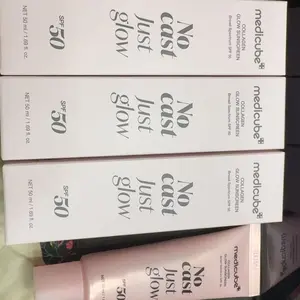 Product Review of [NEW] [medicube] No Cast Just Glow Collagen Sunscreen | SPF 50 Broad Spectrum Face Sunscreen | Lightweight, Non-Sticky, Hydrating Formula | No White Cast or Residue | Peptide, Cica for Soothing & Natural Glow from u**8