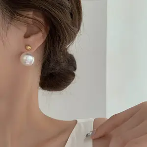 Big Pearl Stud Earrings for Women Vintage Style Metallic Finish Elegant Pearl Daily Wear Versatile Accessory