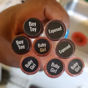 Lip Glass : High shine lipgloss Lightweight Cosmetic Lip Care Glossy Makeup